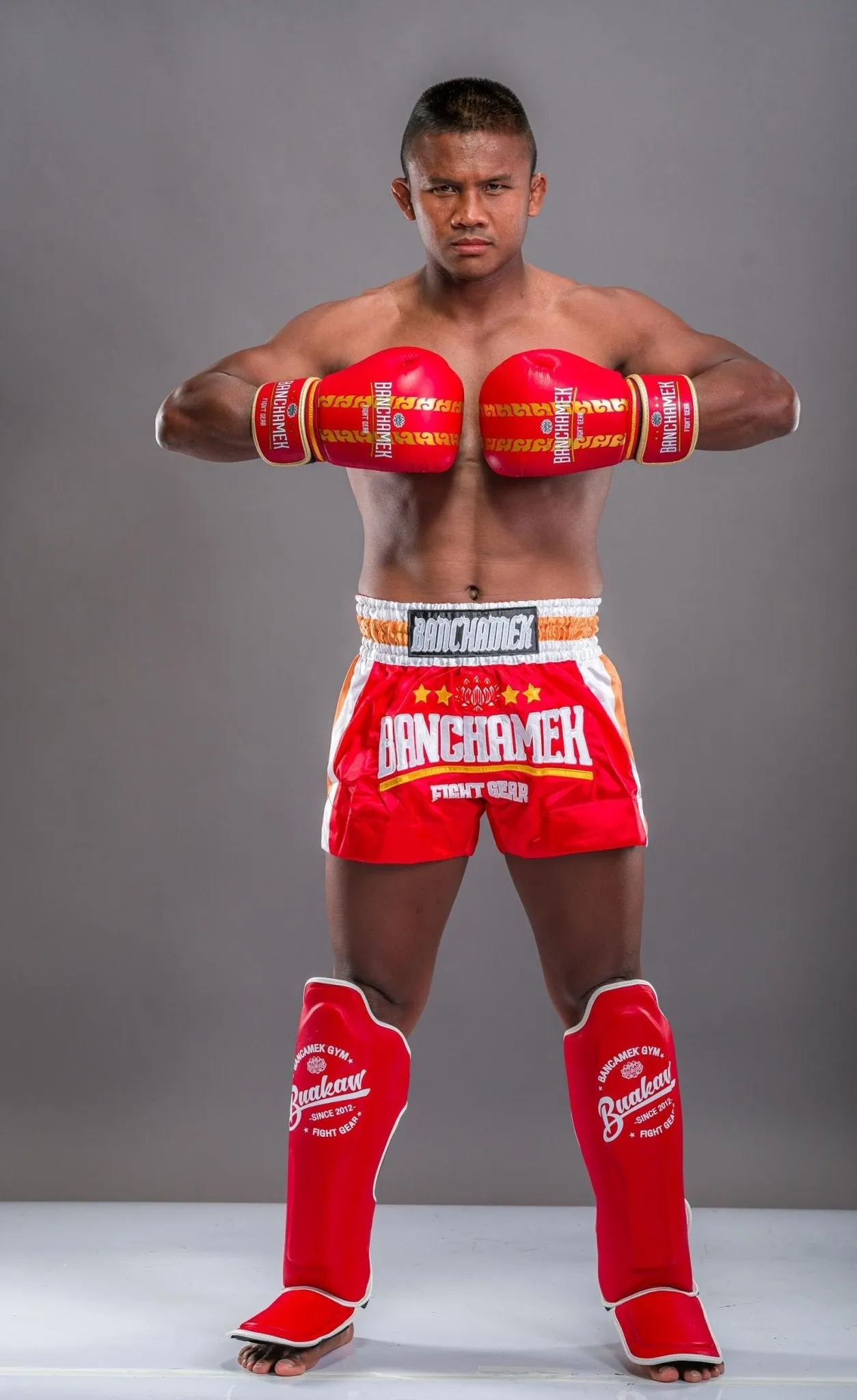 Buakaw Shorts BFG4-4 RED WHITE GOLD