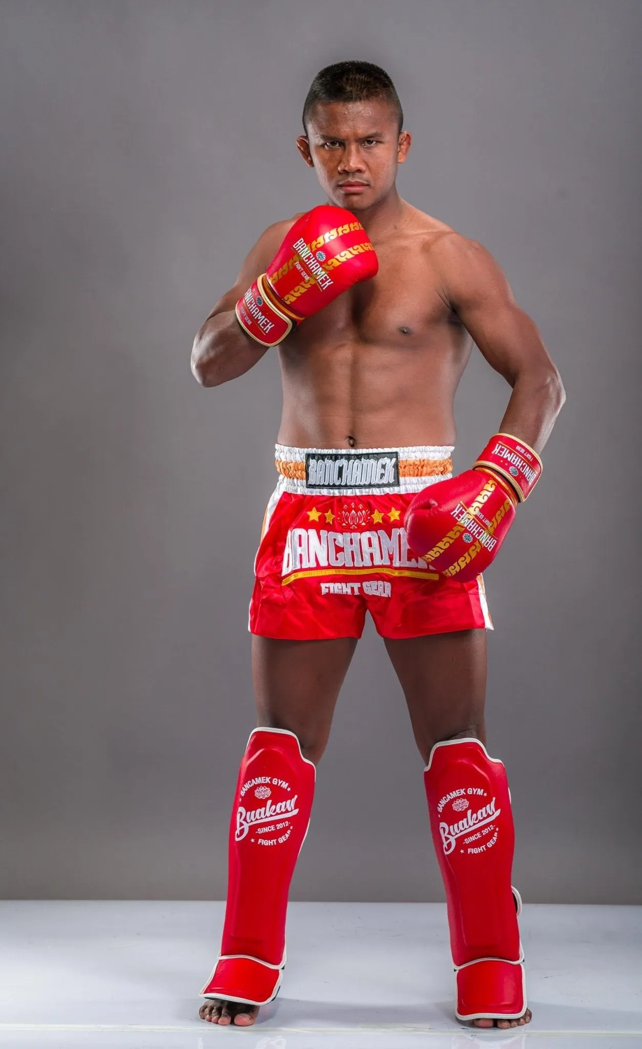 Buakaw Shorts BFG4-4 RED WHITE GOLD