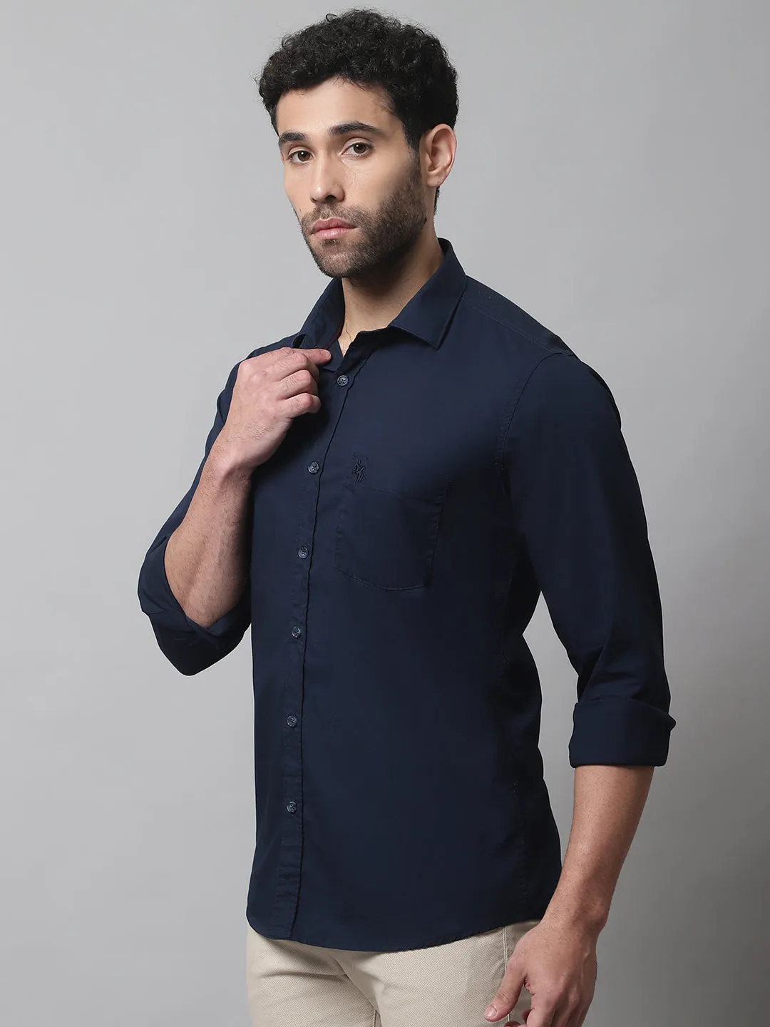 Cantabil Cotton Blend Solid Navy Blue Full Sleeve Casual Shirt for Men with Pocket