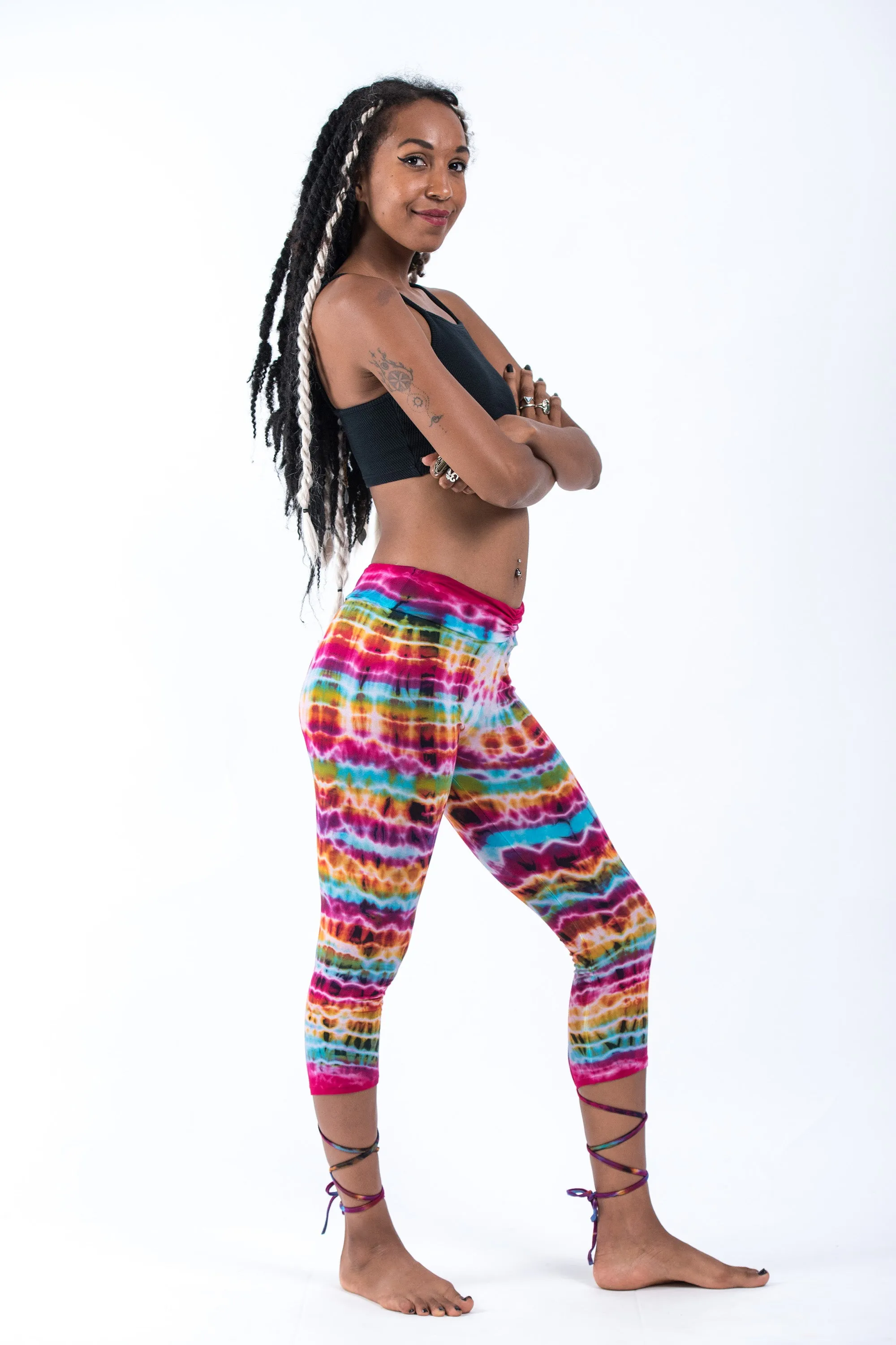 Melting Stripes Tie Dye Cotton Capri Leggings in Pink Rainbow